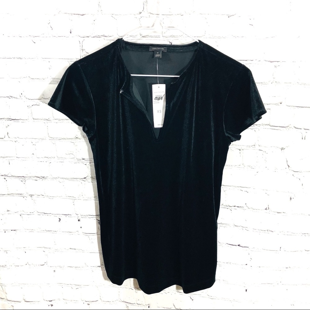 Ann Taylor Velvet Velour V-Neck Top Black XS